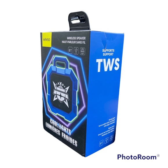 Light-up Bluetooth Speakers NWT - Picture 3 of 4